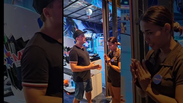 Работа и реальные зарплаты в Таиланде.