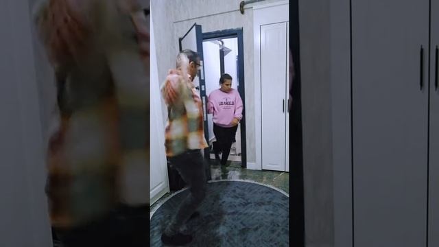 1000005158.mp4