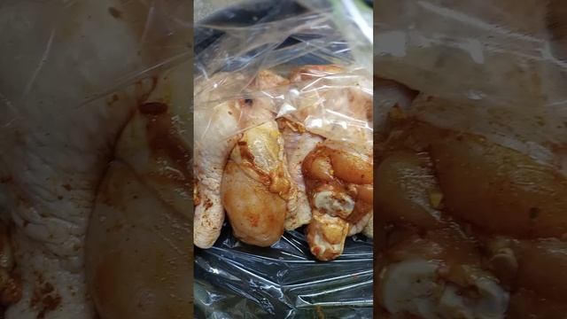 lv_0_20250105222853.mp4
Куриная голень, запечённая в мешке
