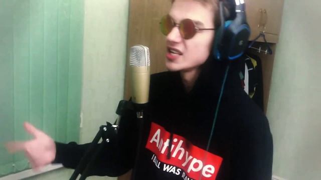 dX - XXL FRESHMAN DISS CHALLENGE
