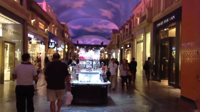 Caesar's Palace Forum Shopping