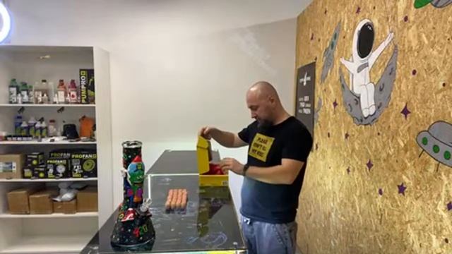Cosmo Bong в прямом эфире!