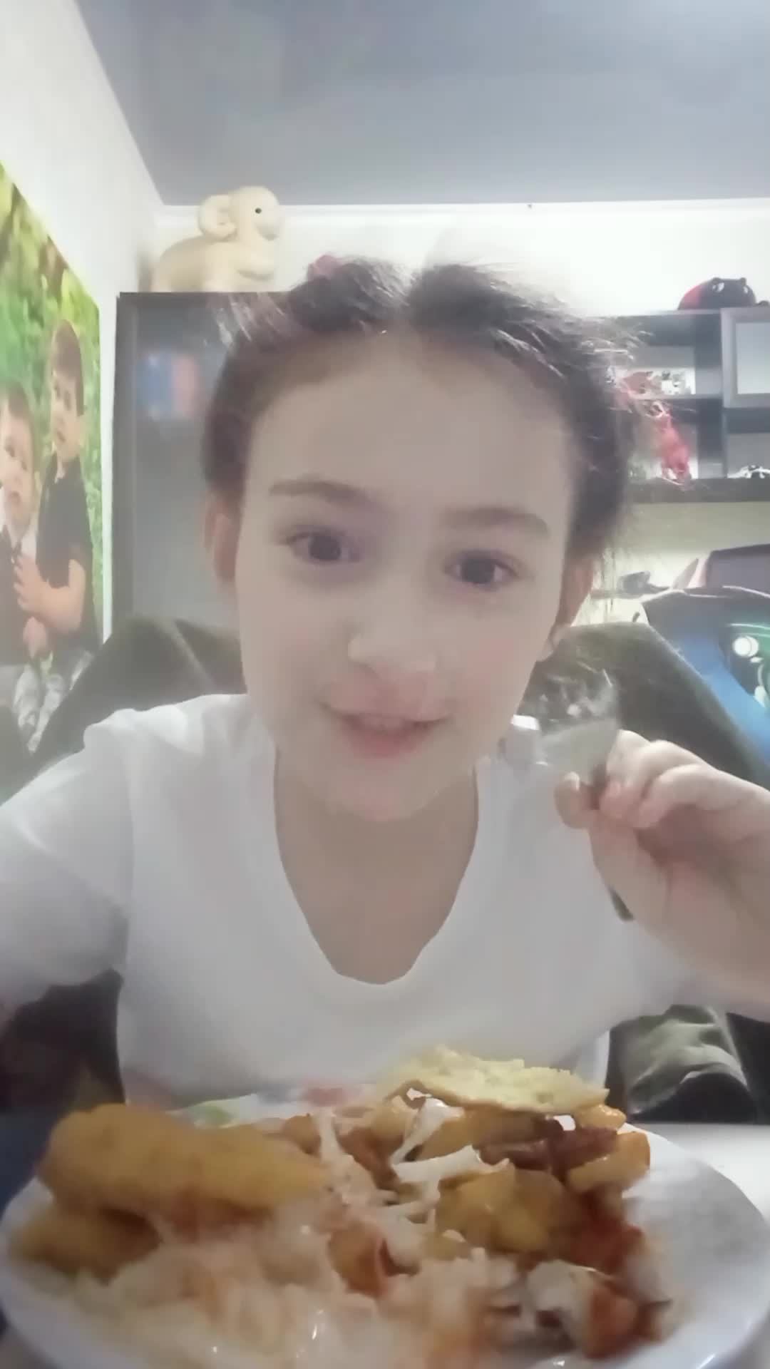 асмр кушать