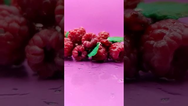 Браслет с малиной и зёрнами граната из полимерной глины 🙌 #shorts #полимерная_глина #ручнаяработа