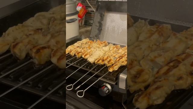 Chicken Souvlaki 🇨🇦 #oddlysatisfying #shorts
