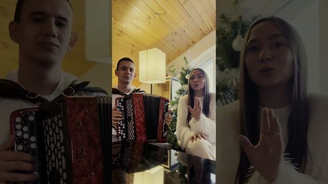 ОБЯЗАТЕЛЬНО К ПРОСМОТРУ ПАРЕНЬ С ДЕВУШКОЙ КРАСИВО СПЕЛИ ГОМЕР УТЕП БАРА Ильмира Нагимова