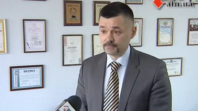 06.12.13 - Милицию учат не задерживать убийц, а разгонять мирных демонстрантов - криминалист