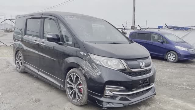 Авто из Японии. Купил битый Honda Stepwgn под заказ.