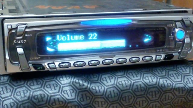 Kenwood f-MD7 + RC-601j equalizer animation,  AUX via the TV selection function (part 1)