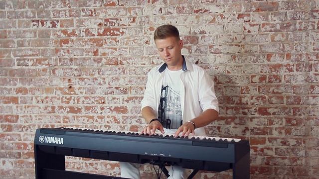 Elton John - Can You Feel Toonight (Piano Cover) Вадим Иванов