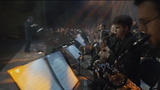 Рок-хиты в исполнении джазового оркестра Good Orchestra на крыше Omega Rooftop