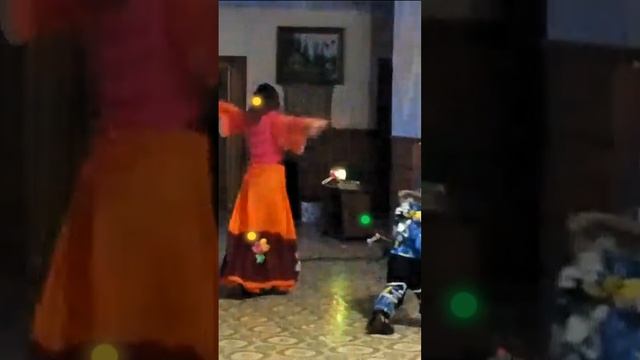 Цыганский коллектив "Ай-на-нэ" Новый год 2025 #dance #танцы #танец #круто #рек #музыка #цыгане
