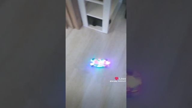 Like_7456353871791086057.mp4
