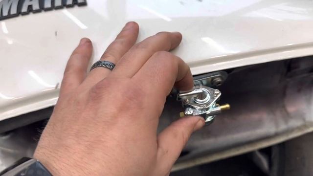 Yamaha XS400 XS650 Petcock How To DIY Mikesxs.com