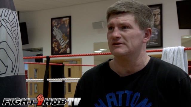 Ricky Hatton breaks down Floyd Mayweather vs Canelo " he has too much style, speed"