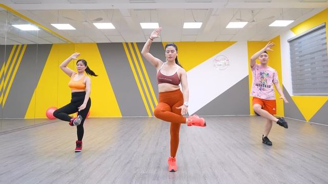 Eva Zumba 240923