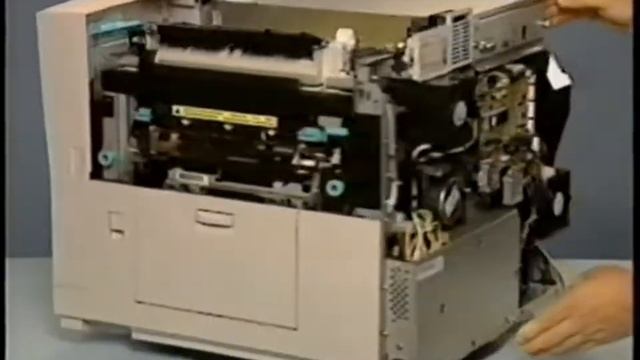 Apple Service  Color LaserWriter 12 600PS Service Training