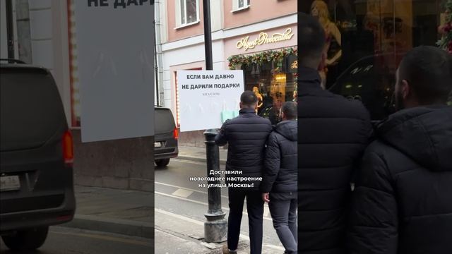 Украшений много не бывает. Их бывает ОЧЕНЬ много!