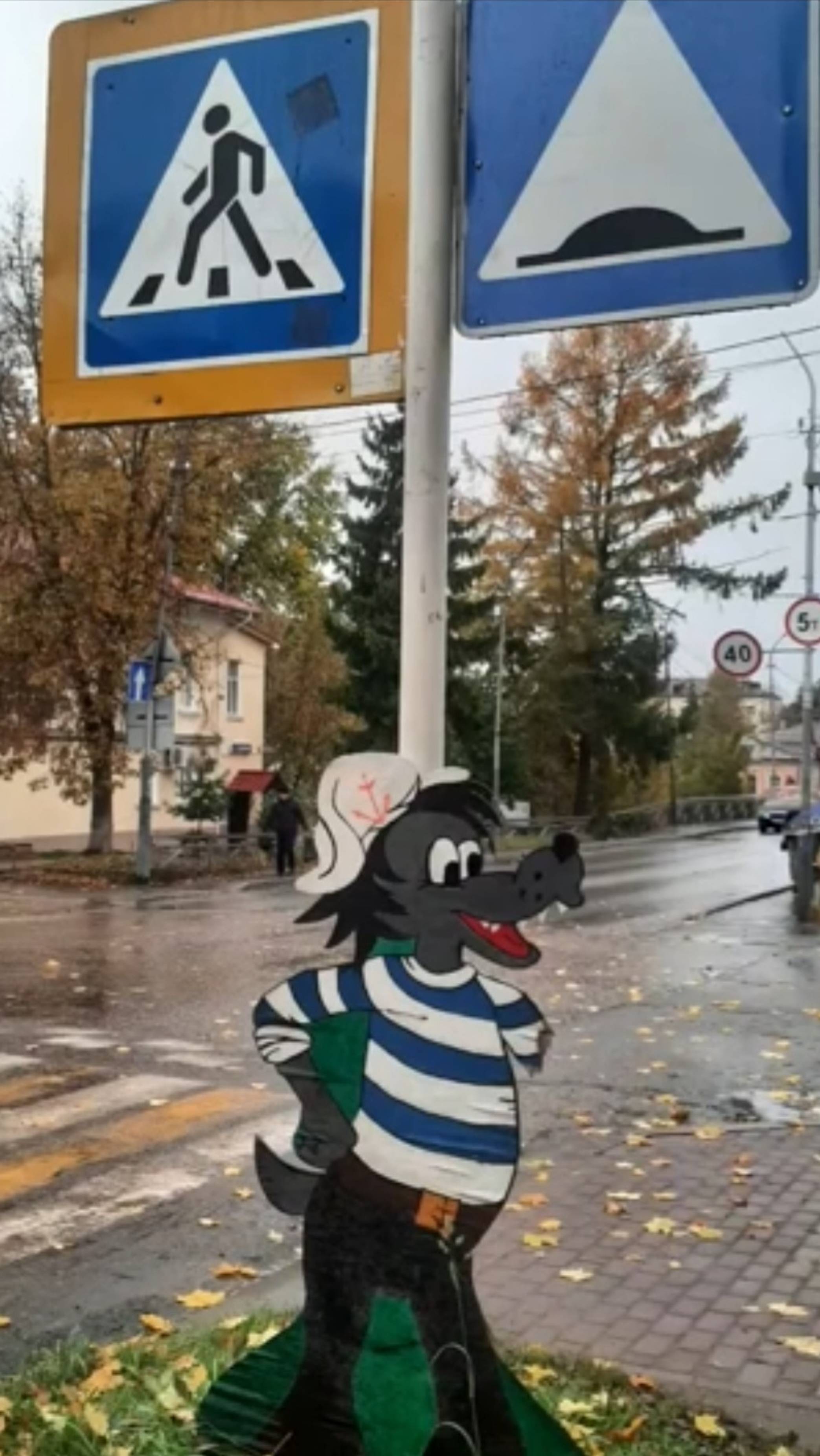 ВОТ ЧТО ПРИДУМАЛИ В КАШИНЕ, ЧТОБЫ ПРИВЛЕЧЬ ВНИМАНИЕ ВОДИТЕЛЕЙ💥🚦🚍🚘