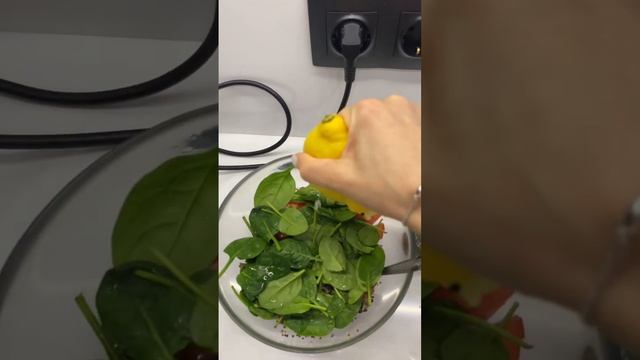 Салат с киноа #гриха317 #вкусно #едаялюблютебя #быстрыйужин