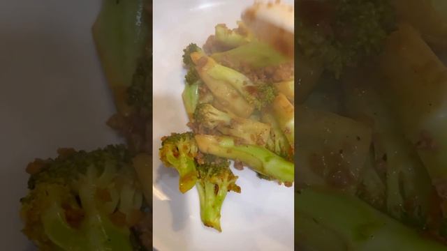 Stir fried broccoli with ground Pork ￼￼