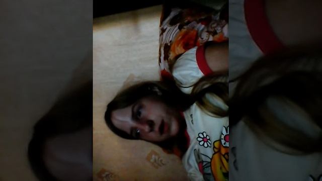 У  бабушки  дома в зале