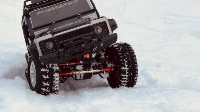 HuangBo(hbtoys) ZP1001 зимние покатушки Defender 1/10 тюнинг