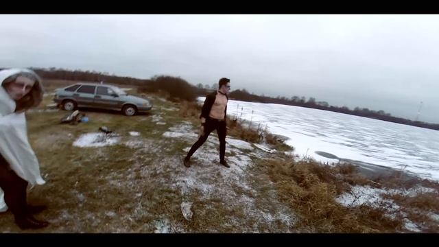 Смирновский и Семичевский. Не замерзли.