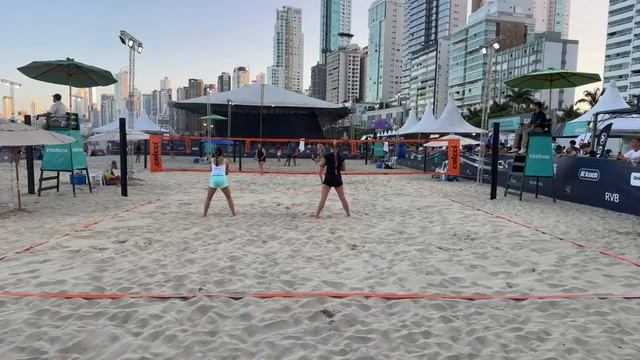 Giovanna Pedrini/Beatriz Urquiza (BRA) & Kudinova Elizaveta/Semenova Anastasiia (RUS)