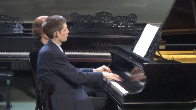 Пьеса № 3 из цикла «Размышление памяти П.И. Чайковского». Композитор и исполнитель - Эдуард Дьяченко