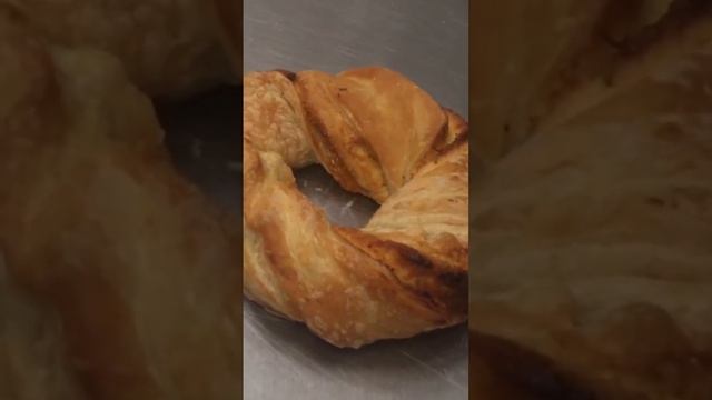 Torciglioni biscotti: rare Tuscan speciality HAPPY EASTER! #shorts #italyfood #italia