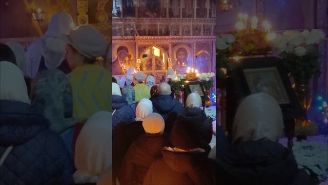 1000145535.mp4 Тропарь праздника Рождества Христова