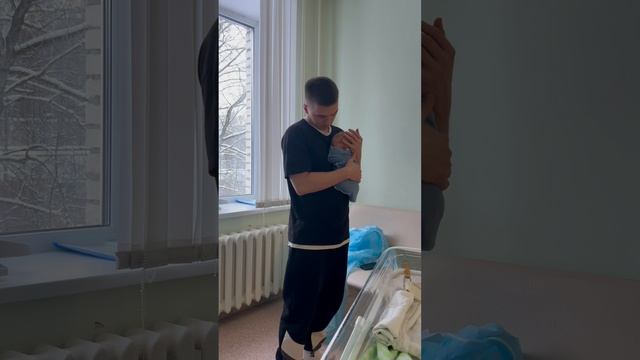 Теплые воспоминания ❤️ #деньрождения #семья#папаисын #папа #роды #рождение #сын