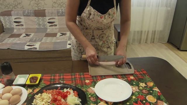 Яєшня з овочами