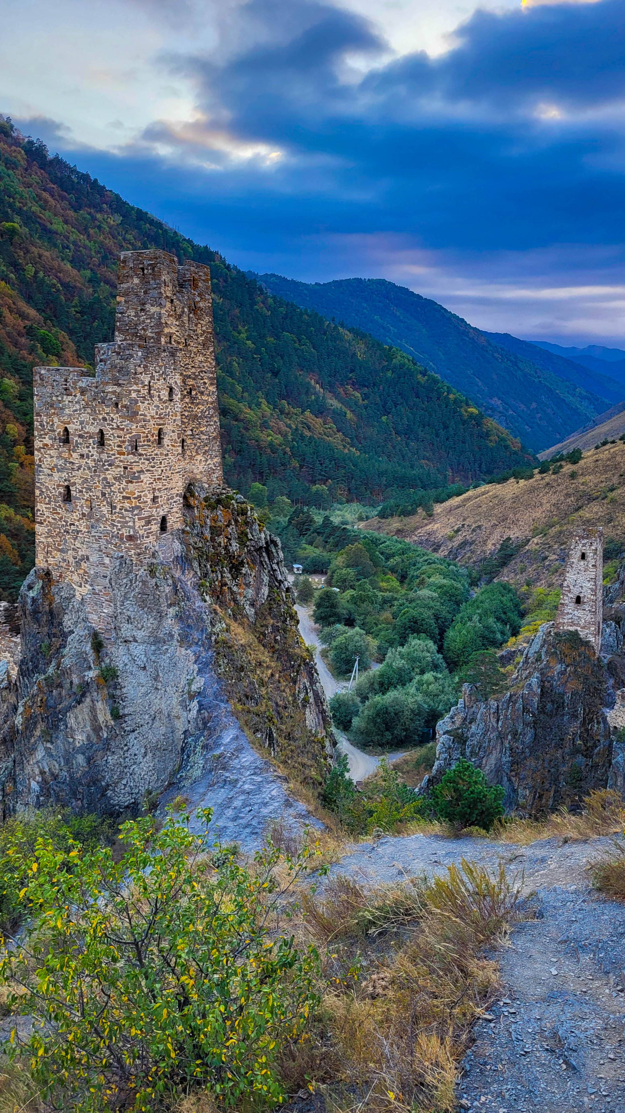 Ингушетия - горная страна башен и невероятных пейзажей #горы #ингушетия #кавказ #башни #горыкавказа