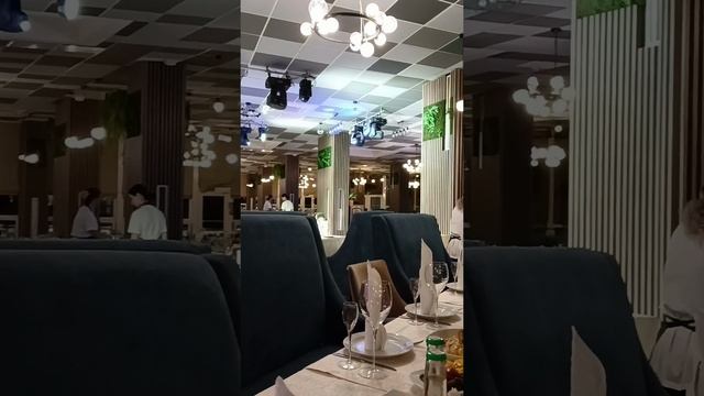 Накрываем рождественский банкет.Всех с праздником.