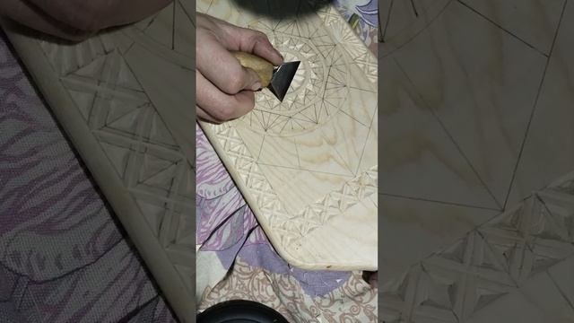 геометрическая резьба по дереву