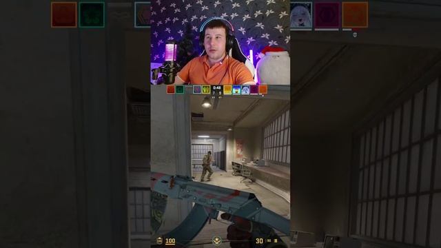 Дед на позитиве Twich: Kirill_Thunder #cs2 #тимейты #бомбит #стример #смешно #shorts