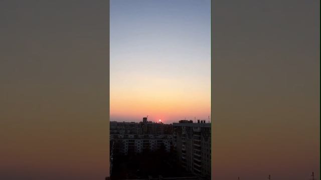 Челябинск. Закат. Красивейшее красное солнце.