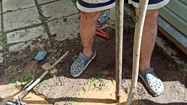 д Орехово. разведка. Абиссинка не получилась. Глина и камни .