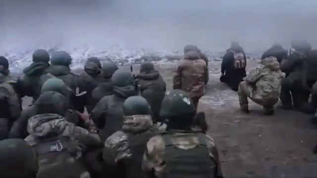 Российские солдаты - молитва перед боем!
