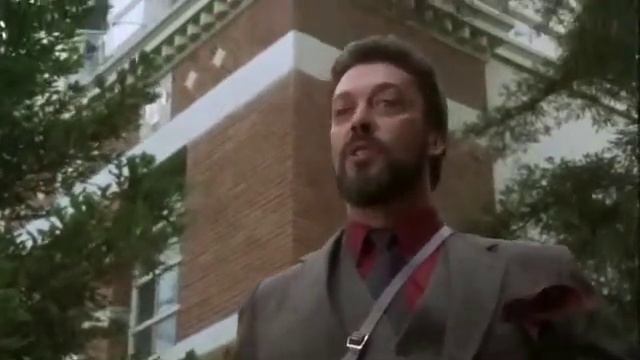 Tim Curry's Epic Performance