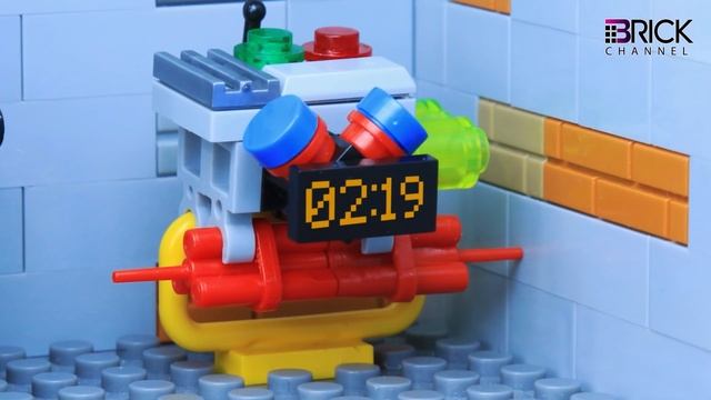 Lego Prison Break: Become A Super Hero After Robbery A Hotdog