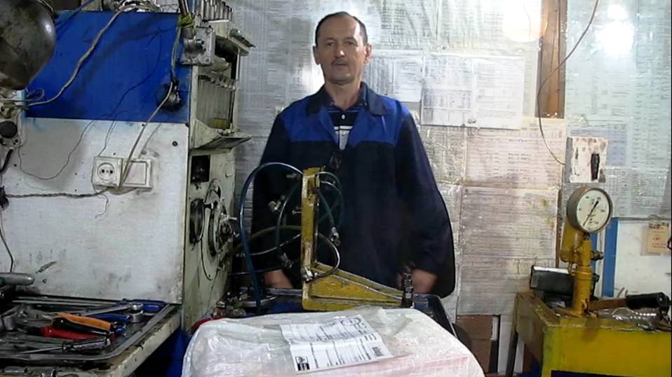 Видеоотчет переделки тнвд УТН с трактора МТЗ-80 на трактор Т-16 из Свердловской области. Часть1.