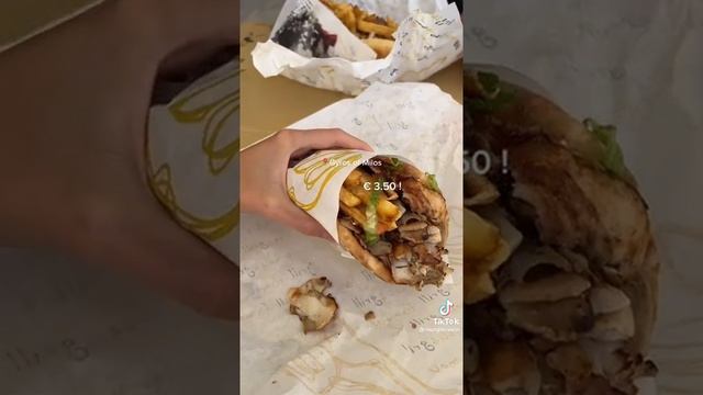 Beautiful supermodel what I ate in a day in Milos Greece