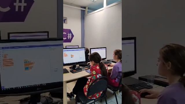 Новогодний кибер-лагерь в Векторе Времени!