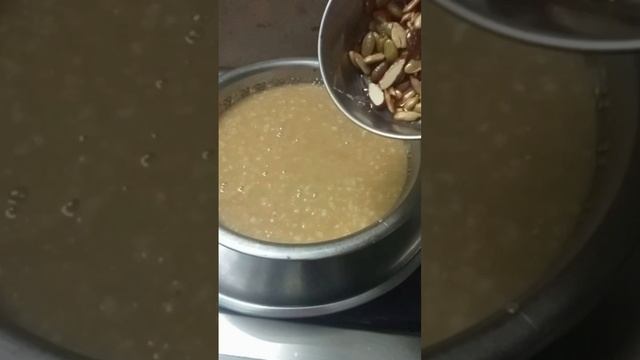 Oats kheer recipe #healthy and tasty recipe #weightloss recipe #shorts#Home style cooking 🍳 3 6 9