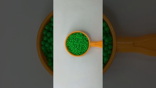 🐉Залипательные Зеленые Бусины Как Змея💚 #залипательно #змея #шортс