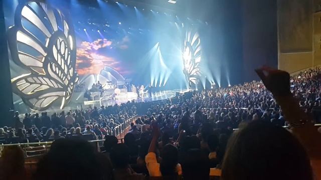 Mariah Carey vegas, caesar palace, 2015