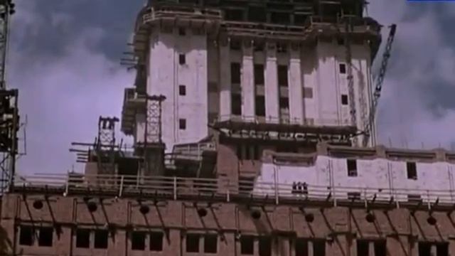 Как строили МГУ